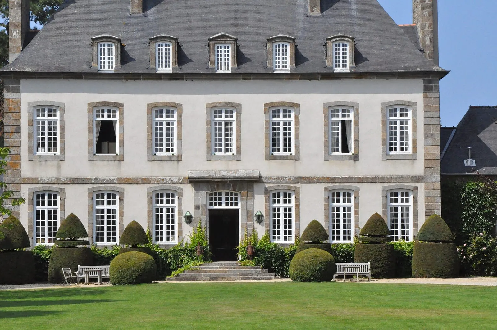 Façade de la malouinière de la Ville-Bague