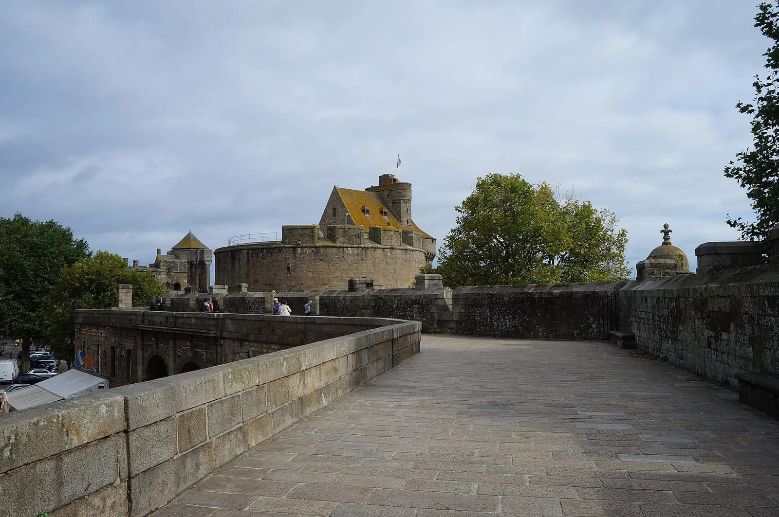 Sur les remparts de Saint-Malo